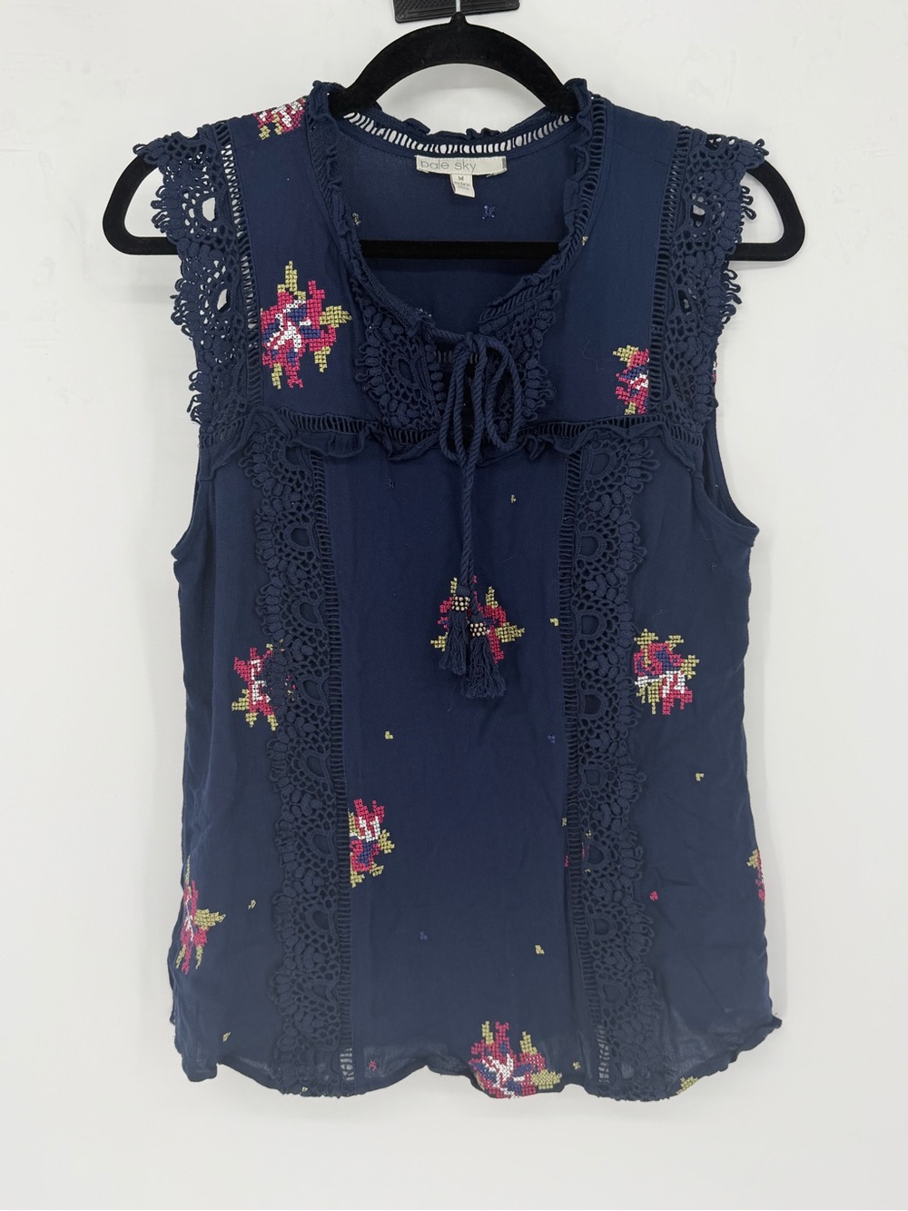 Bohemian Floral Embroidery Lace Tank